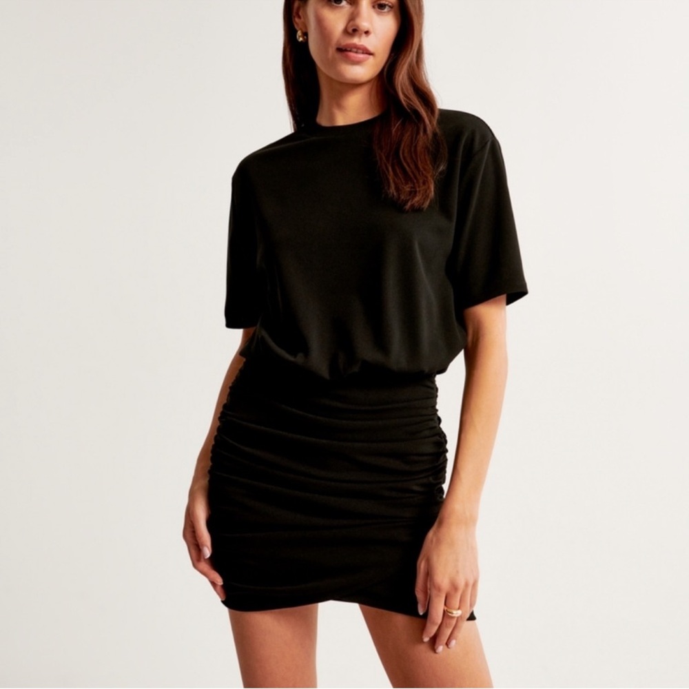 Abercrombie Ruched Mini Dress NWOT